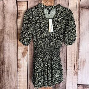 AQUA Floral Smocked Puff Sleeve Daisy Mini Dress Medium Casual Versatile NWT